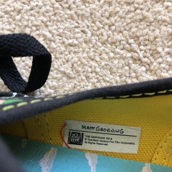 Vans x The Simpsons Bart Glow - size 1.5Y - Picture 4 of 7